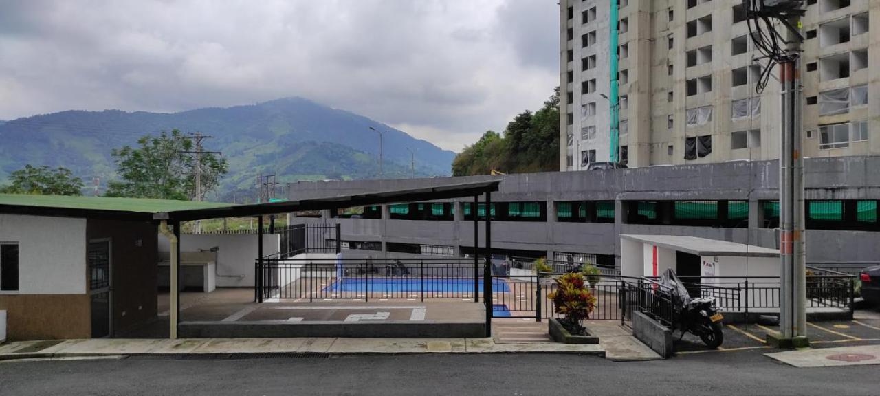 Acogedor En Wifi 2 - Wifi - Piscina - Parqueadero Privado